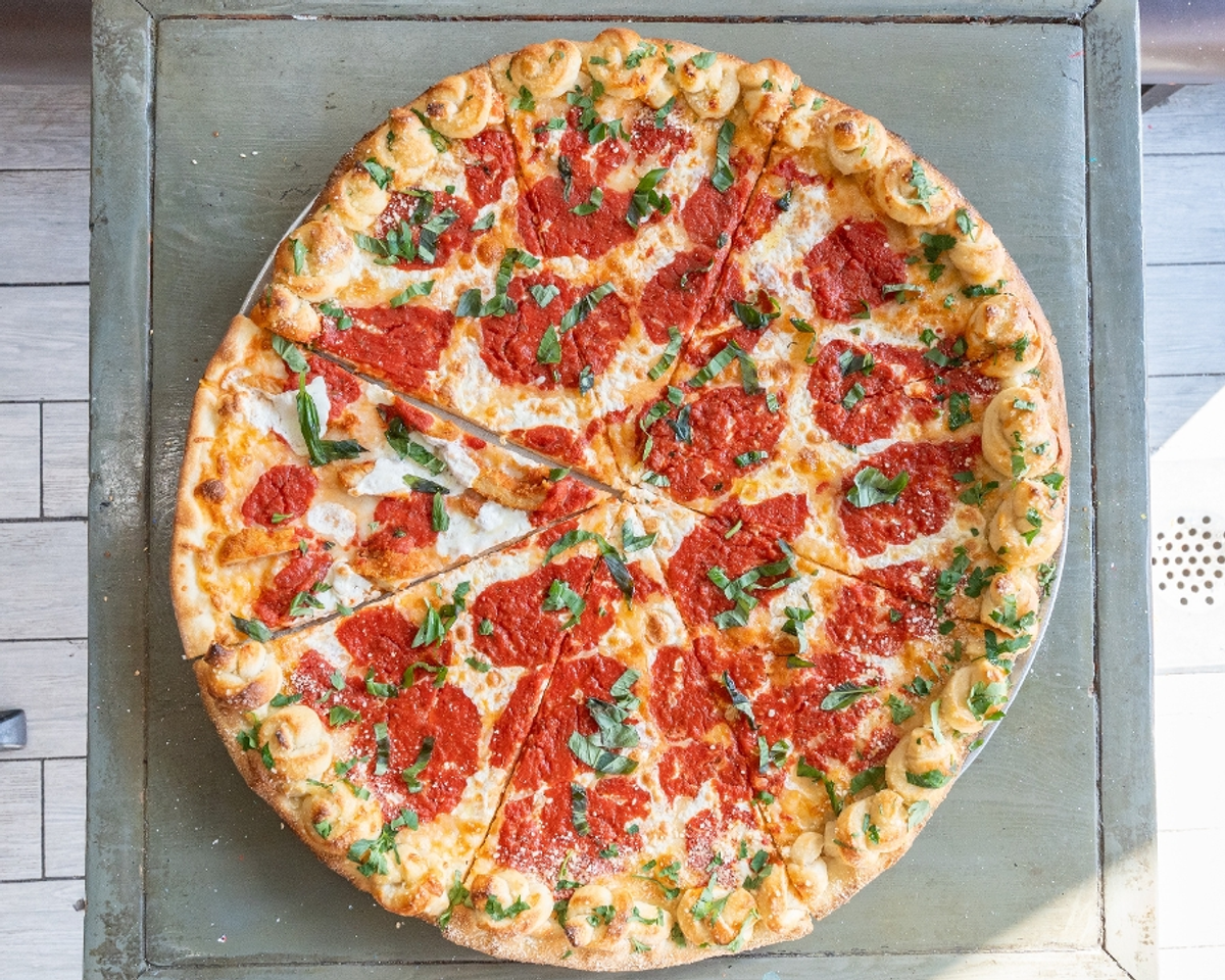 Order Fresh Pizza Online, Skip the Wait